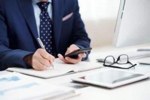 Atualizada lista de atividades autorizadas para trabalho aos domingos e feriados